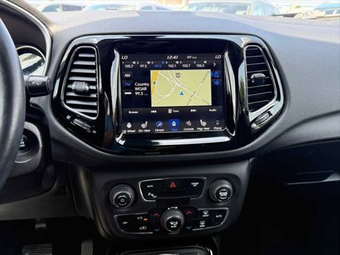 Certified 2019 Jeep Compass Limited w/ Safety & Security Group image 23