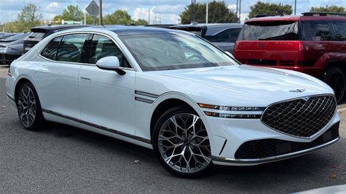 Used 2024 Genesis G90 3.5T image 8