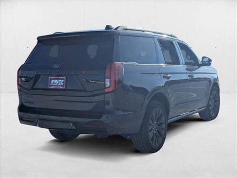 Certified 2025 Ford Expedition Platinum w/ Stealth Appearance Package image 6