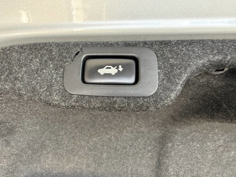 Used 2014 Lexus ES 300h image 44