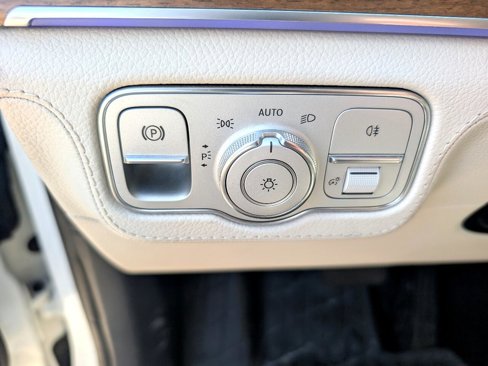 Used 2022 Mercedes-Benz GLE 450 4MATIC image 19