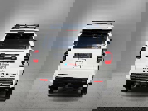 Used 2025 Toyota 4Runner TRD Off-Road Premium image 7