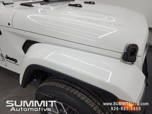 New 2025 Jeep Wrangler Sahara w/ Technology Group image 25