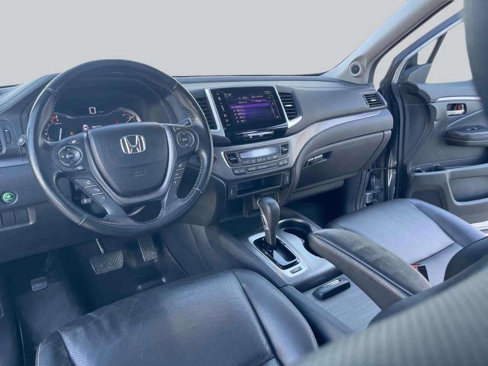 Used 2019 Honda Ridgeline RTL-T image 16