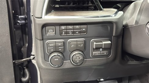 New 2026 Chevrolet Suburban Premier w/ Sun And Tow Package image 11