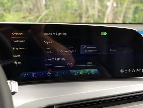 New 2026 Cadillac Vistiq Luxury image 17