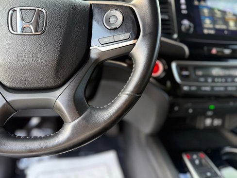Used 2021 Honda Pilot Touring image 24