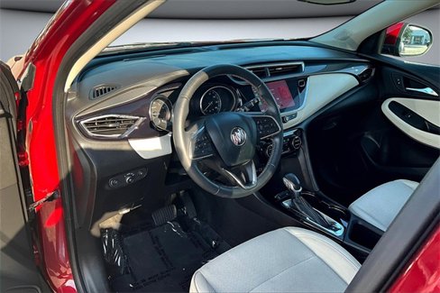 Used 2021 Buick Encore GX Select image 17