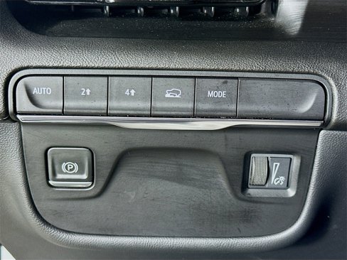 Used 2022 Cadillac Escalade ESV Luxury w/ LPO, Illumination Package image 10
