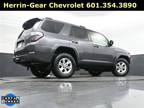 Used 2023 Toyota 4Runner SR5 image 39