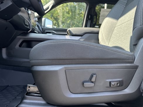 New 2025 RAM 2500 Big Horn image 11