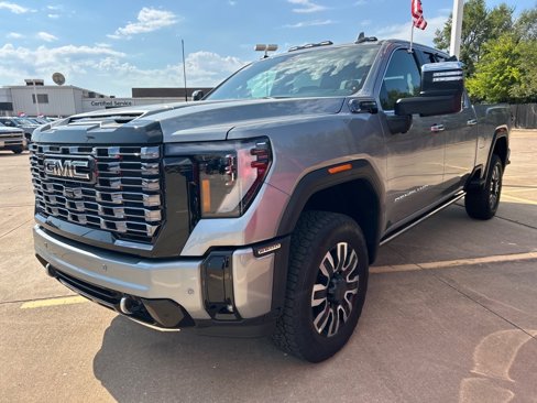 New 2026 GMC Sierra 2500 Denali Ultimate w/ Max Trailering Package image 1