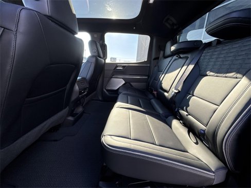 New 2025 GMC Sierra EV Denali image 9