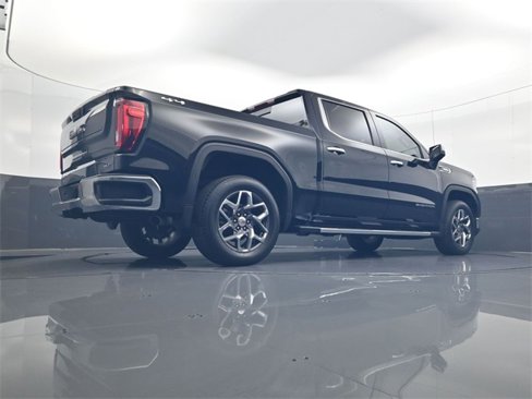 Used 2023 GMC Sierra 1500 SLT w/ SLT Premium Package image 25