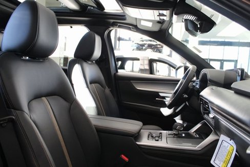 New 2025 MAZDA CX-70 3.3 Turbo S w/ Premium Package image 9