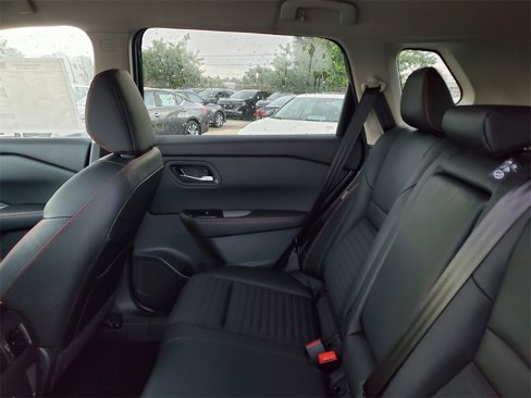 New 2026 Nissan Rogue SV image 5