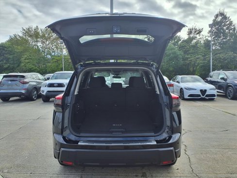 New 2026 Nissan Rogue SV image 7