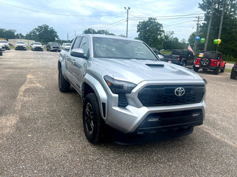 Used 2024 Toyota Tacoma SR5 image 4