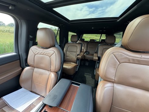 Used 2024 Lincoln Navigator L Reserve image 42