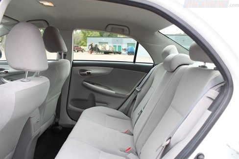 Used 2012 Toyota Corolla LE image 24