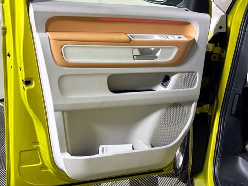 New 2025 Volkswagen ID. Buzz Pro S Plus image 11