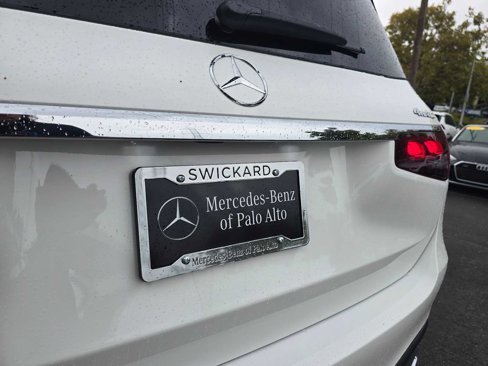 New 2026 Mercedes-Benz GLS 450 4MATIC image 16