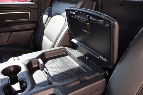New 2026 RAM 1500 Laramie w/ Night Edition image 43