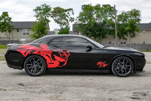 Used 2021 Dodge Challenger R/T w/ Plus Package image 9