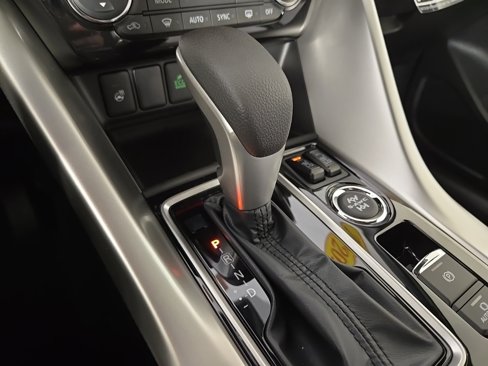 New 2025 Mitsubishi Eclipse Cross SEL image 22