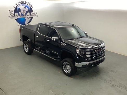 Used 2023 GMC Sierra 1500 SLT w/ SLT Premium Package image 14