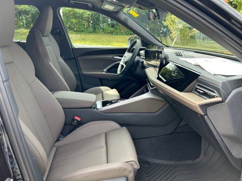 New 2025 Audi Q5 Premium Plus image 28