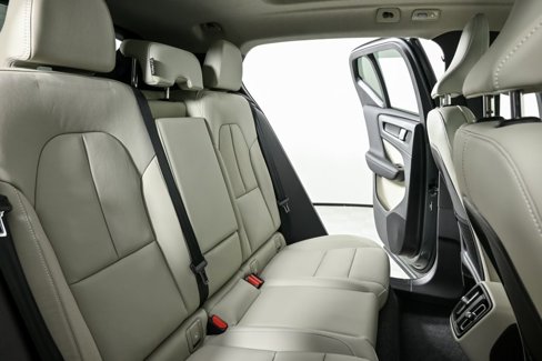 New 2026 Volvo XC40 B5 Ultra w/ Climate Package image 23