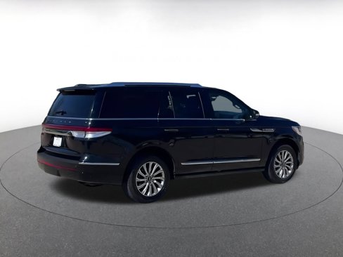 Used 2024 Lincoln Navigator Premiere image 15