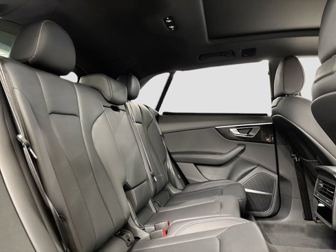 New 2025 Audi Q8 Premium Plus image 15