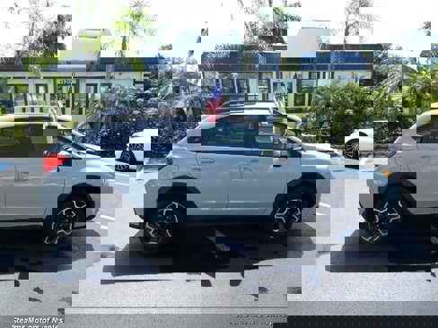 Used 2014 Subaru Crosstrek 2.0i Premium image 2