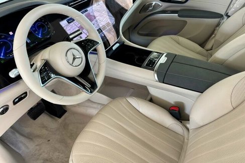 New 2026 Mercedes-Benz EQS 400 4MATIC SUV image 10
