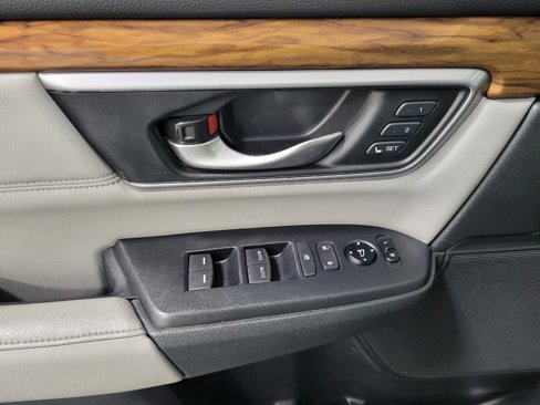 Used 2017 Honda CR-V Touring image 27