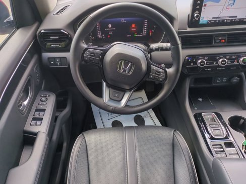 Used 2023 Honda Pilot Elite image 15