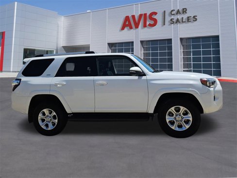 Used 2024 Toyota 4Runner SR5 Premium image 5