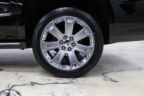 Used 2015 GMC Yukon XL Denali w/ Touring Package image 16