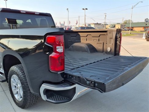 Used 2024 Chevrolet Silverado 1500 LT w/ Protection Package image 23