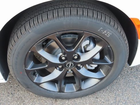 New 2026 Chrysler Pacifica Limited image 14