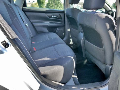 Used 2018 Nissan Altima 2.5 S w/ S Convenience Package image 11