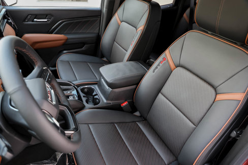 New 2026 GMC Canyon AT4 w/ Technology Plus Package image 14