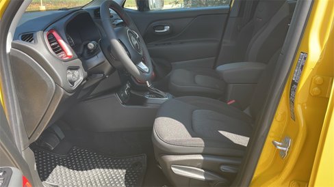 New 2023 Jeep Renegade Trailhawk w/ Sun/Sound Group image 27