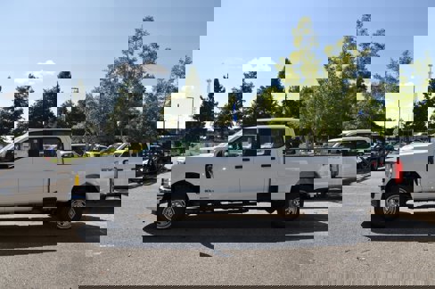New 2026 Ford F250 XL w/ FX4 Off-Road Package image 2
