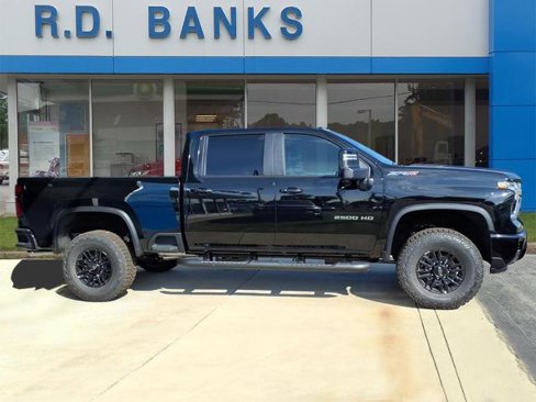 New 2026 Chevrolet Silverado 2500 ZR2 image 4