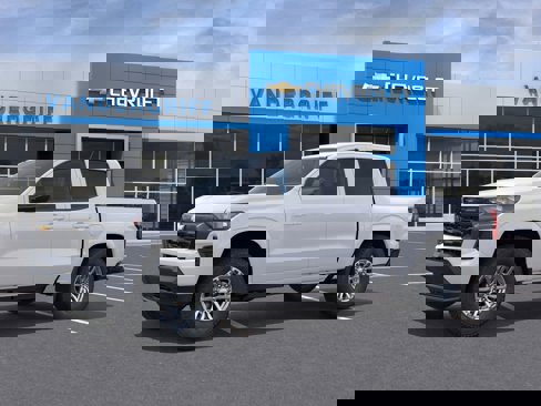 New 2026 Chevrolet Colorado LT image 2