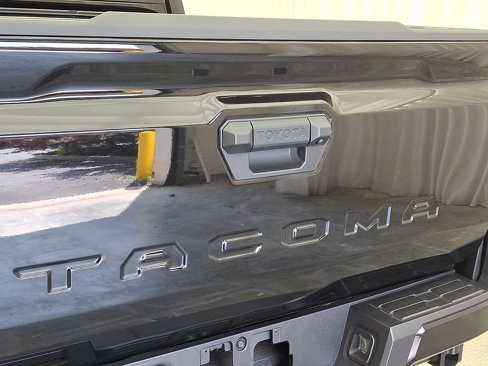 Used 2024 Toyota Tacoma TRD Sport image 24