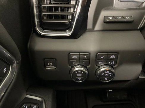 New 2026 GMC Sierra 1500 Denali w/ Denali Reserve Package image 29